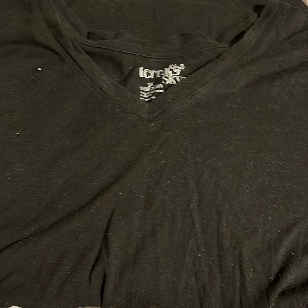 Plain black tee